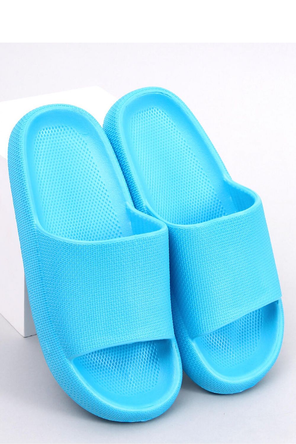 Flip-flops model 180430